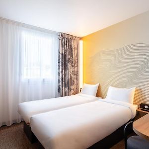 B&B HOTEL Igny Palaiseau